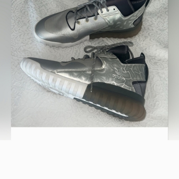 Adidas Men's Silver and Black Sneakers - Picture 7 of 14